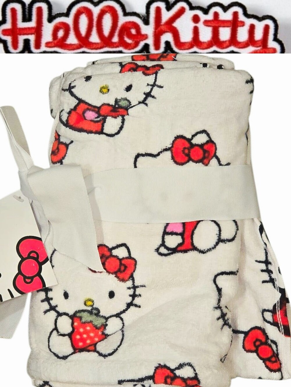 Hello Kitty Logo & Fruit 2-PK Hand Towels